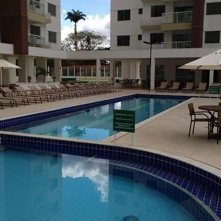Apartamento No Condominio Casa Da Madeira Em Caldas Novas-Go المظهر الخارجي الصورة