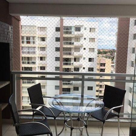 Apartamento No Condominio Casa Da Madeira Em Caldas Novas-Go المظهر الخارجي الصورة