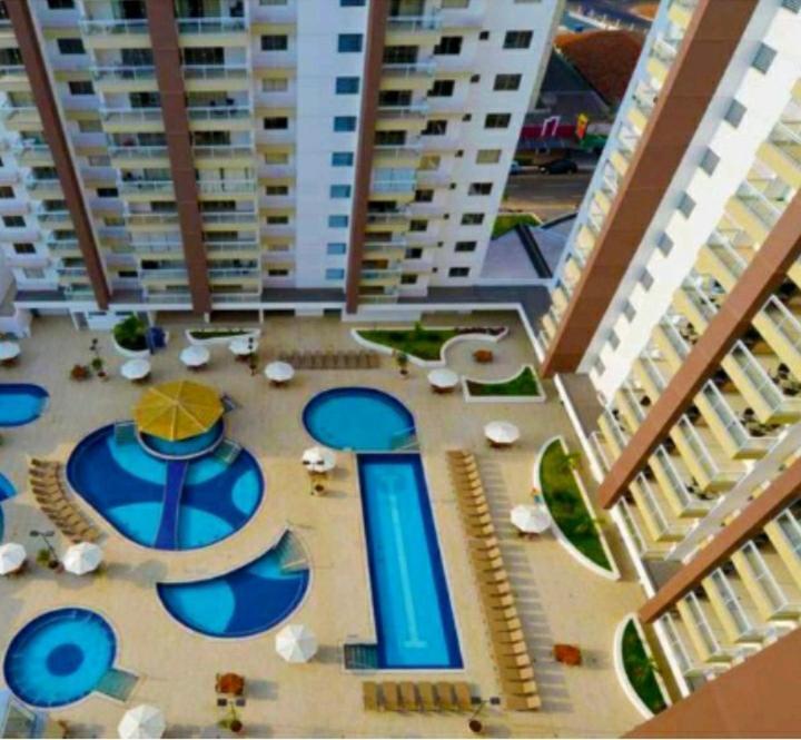 Apartamento No Condominio Casa Da Madeira Em Caldas Novas-Go المظهر الخارجي الصورة