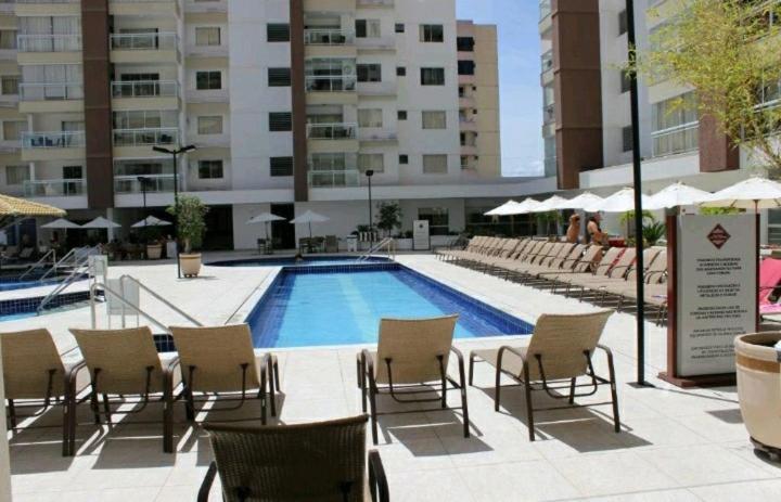 Apartamento No Condominio Casa Da Madeira Em Caldas Novas-Go المظهر الخارجي الصورة